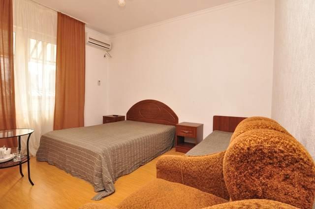 U Ruslana Guest House Gagra Extérieur photo